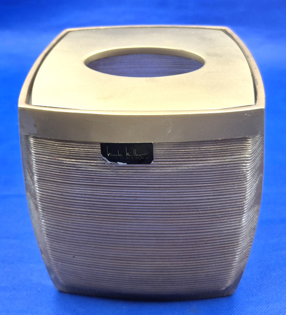 Nicole Miller Gold Crinkle Lucite Tissue Box Holder 6.5x6x6" Gently Used